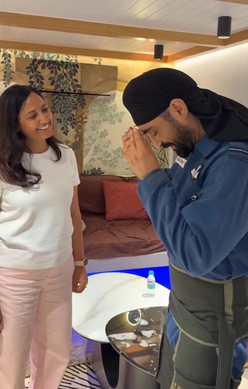 ਦਿਲਜੀਤ ਦੋਸਾਂਝ ਨੂੰ ਬਾਰਡਰ 2 'ਚ ਜੰਗੀ ਨਾਇਕ ਵਜੋਂ ਭੂਮਿਕਾ ਲਈ ਕੀਤਾ ਗਿਆ ਸਨਮਾਨਿਤ