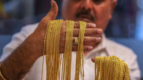 gold_prices_city_akshaya_tritiya_2025_cost_india_1745977013244_1745977013571