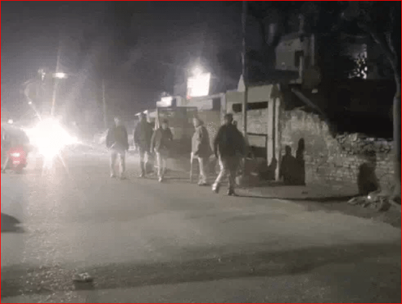 ਜਲੰਧਰ 'ਚ ਕਬਜ਼ੇ ਹਟਾਉਣ ਲਈ ਪਹੁੰਚੀ ਪੁਲਿਸ, ਤਣਾਅ ਵਧਿਆ, ਤੰਬੂਆਂ 'ਚ ਬੈਠੇ ਹਨ ਲੋਕ, ਭਾਰੀ ਪੁਲਿਸ ਫੋਰਸ ਤਾਇਨਾਤ