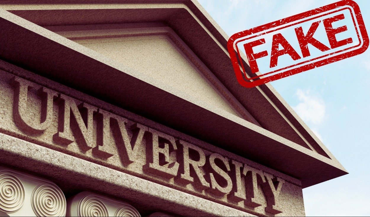 Delhi ‘ਚ ਸਭ ਤੋਂ ਵੱਧ 12 ਨਕਲੀ ਯੂਨੀਵਰਸਿਟੀਆਂ ਬੇਨਕਾਬ, 32 ਜਾਅਲੀ ਸਿੱਖਿਆ ਅਦਾਰਿਆਂ ਦੀ ਸੂਚੀ ਜਾਰੀ ਕੀਤੀ