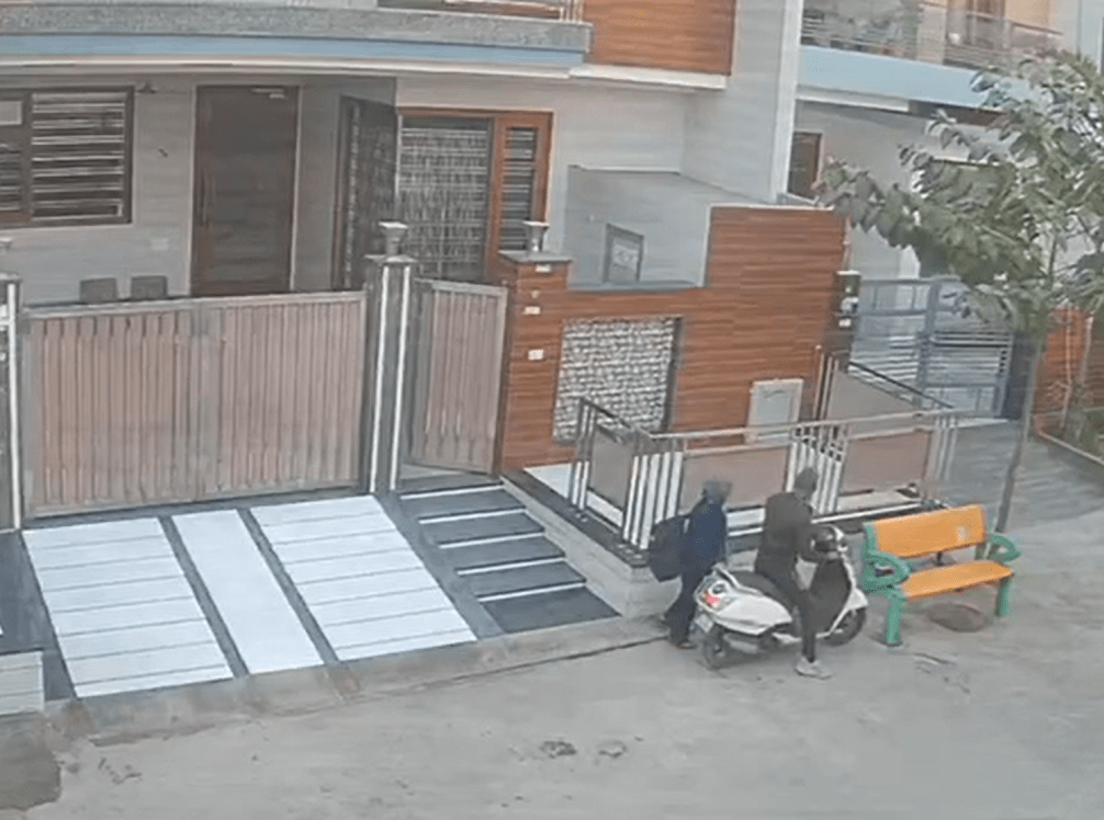 15 ਦਿਨ ਪਹਿਲਾਂ ਰੱਖੀ ਨੌਕਰਾਣੀ 5 ਲੱਖ ਨਗਦ ਤੇ ਸੋਨਾ ਲੈ ਕੇ ਫਰਾਰ