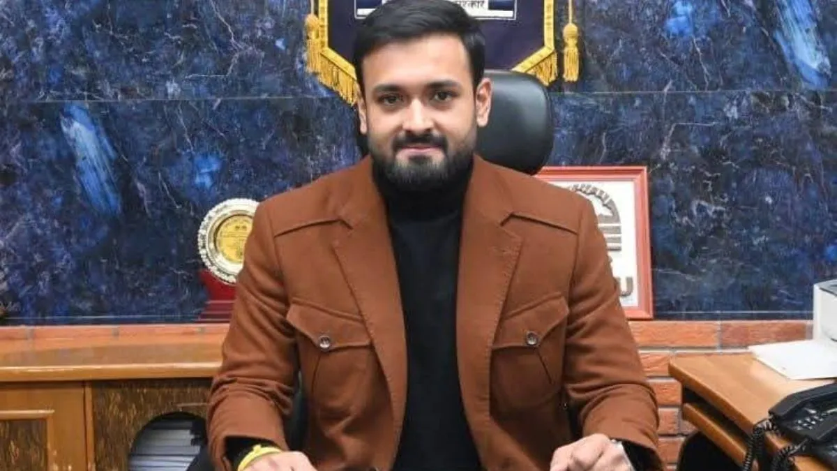 अभिभावक आगे आएं, बेटियों को अवश्य लगवाएं एचपीवी टीका – अनुराग चंद्र शर्मा