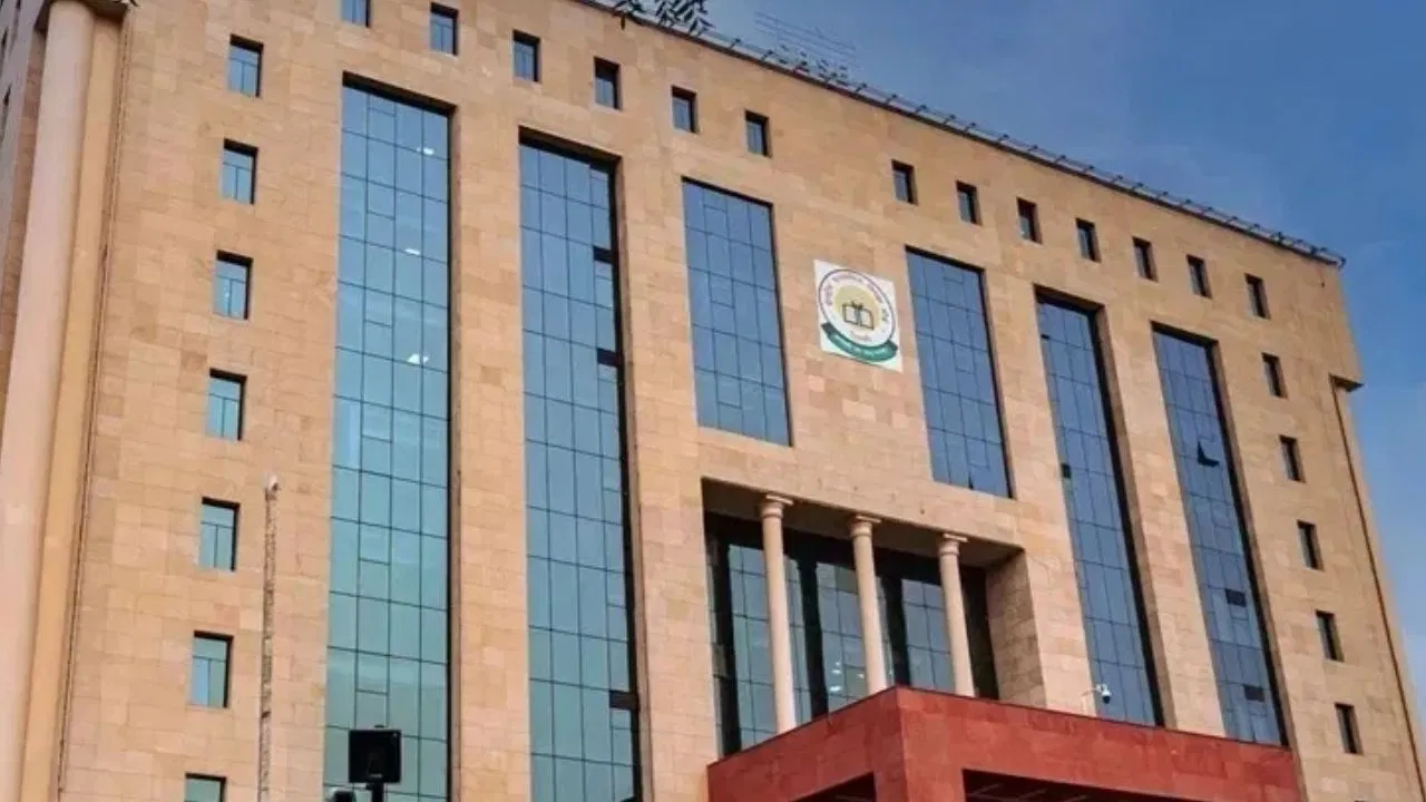 CBSE Board Exam 2026: CBSE ਵੱਲੋਂ 10ਵੀਂ ਬੋਰਡ ਦੇ ਦੋ ਇਮਤਿਹਾਨਾਂ ਬਾਰੇ ਨਵਾਂ ਨੋਟੀਫਿਕੇਸ਼ਨ ਜਾਰੀ, ਵਿਦਿਆਰਥੀਆਂ ਦੀ ਮੰਗ ਰੱਦ