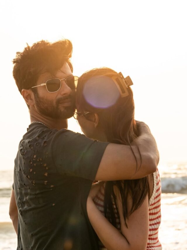 ਸ਼ਾਹਿਦ ਕਪੂਰ ਦੀ ਪਤਨੀ ਮੀਰਾ ਦਾ ਬੈਕਲੈੱਸ Look...