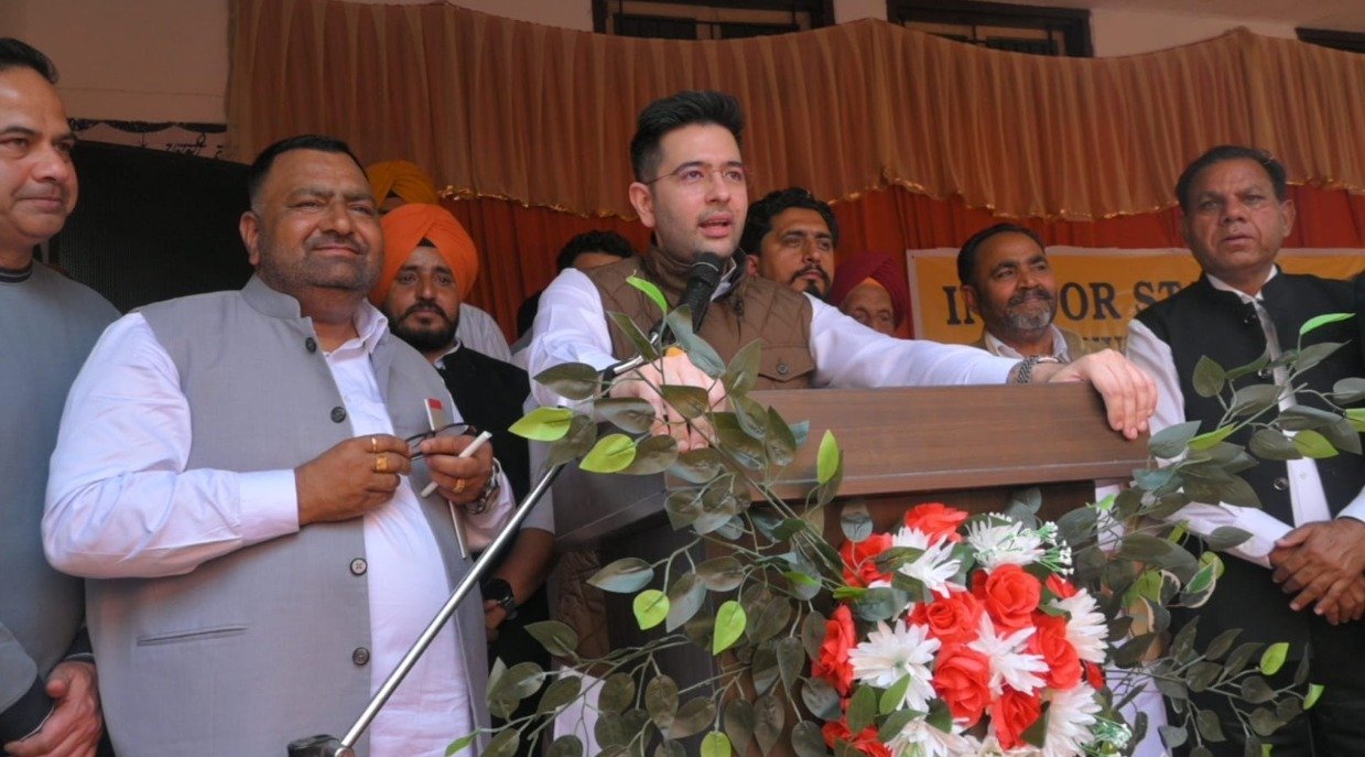 ਰੋਪੜ ਖੇਤਰ ਦੇ ਨੌਜਵਾਨਾਂ ਲਈ ਨਵੇਂ ਮੌਕਿਆਂ ਦਾ ਦਰਵਾਜ਼ਾ ਖੋਲੇਗੀ ਇੰਡੋਰ ਸਪੋਰਟਸ ਫੈਸਿਲਟੀ: ਰਾਘਵ ਚੱਢਾ