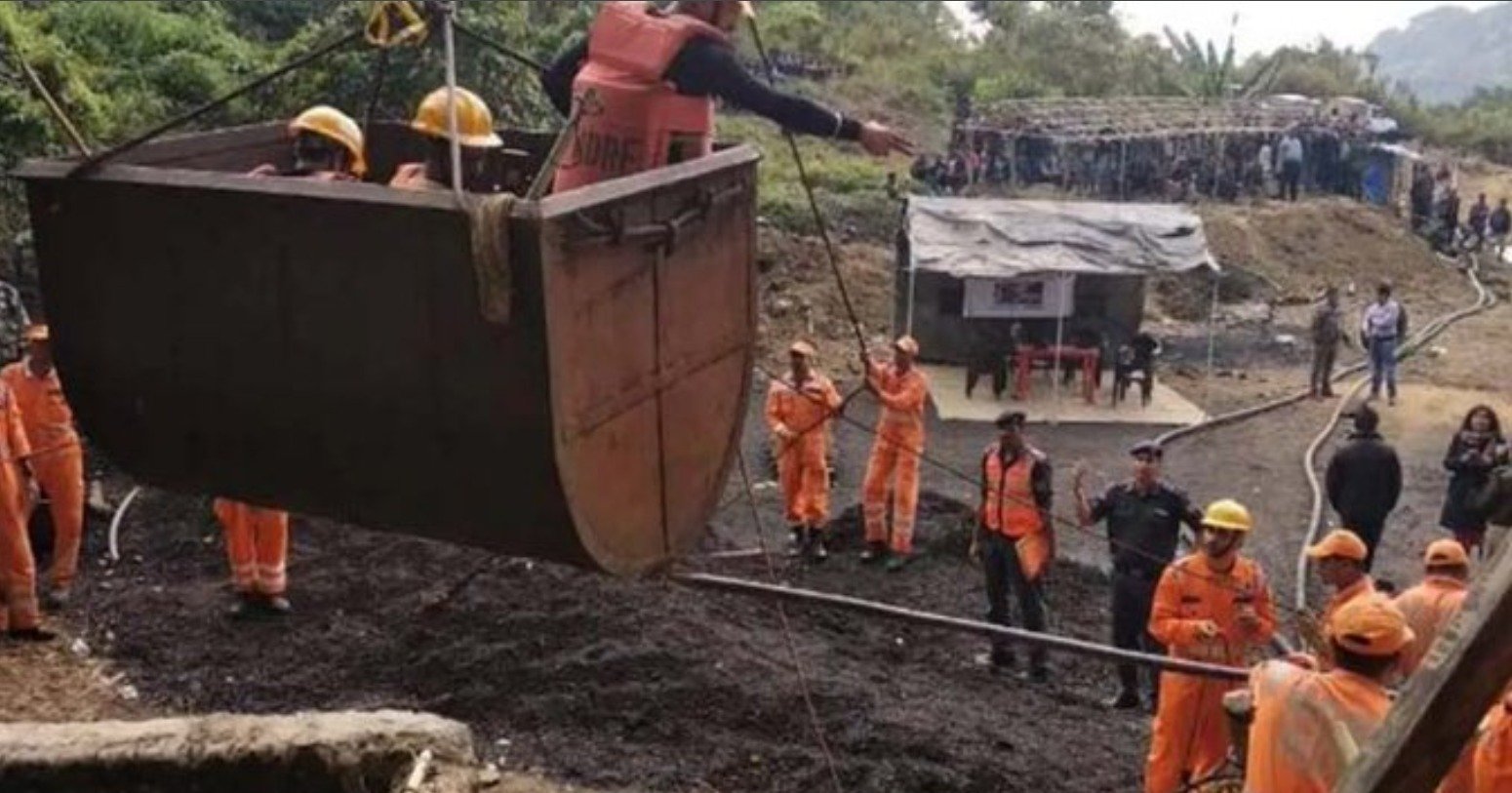 ਵੱਡਾ ਹਾਦਸਾ: ਮੇਘਾਲਿਆ ਕੋਲਾ ਖਾਨ ‘ਚ ਹੋਇਆ ਜ਼ਬਰਦਸਤ ਧਮਾਕਾ, 10 ਮੌਤਾਂ, ਬਚਾਅ ਕਾਰਜ ਜਾਰੀ