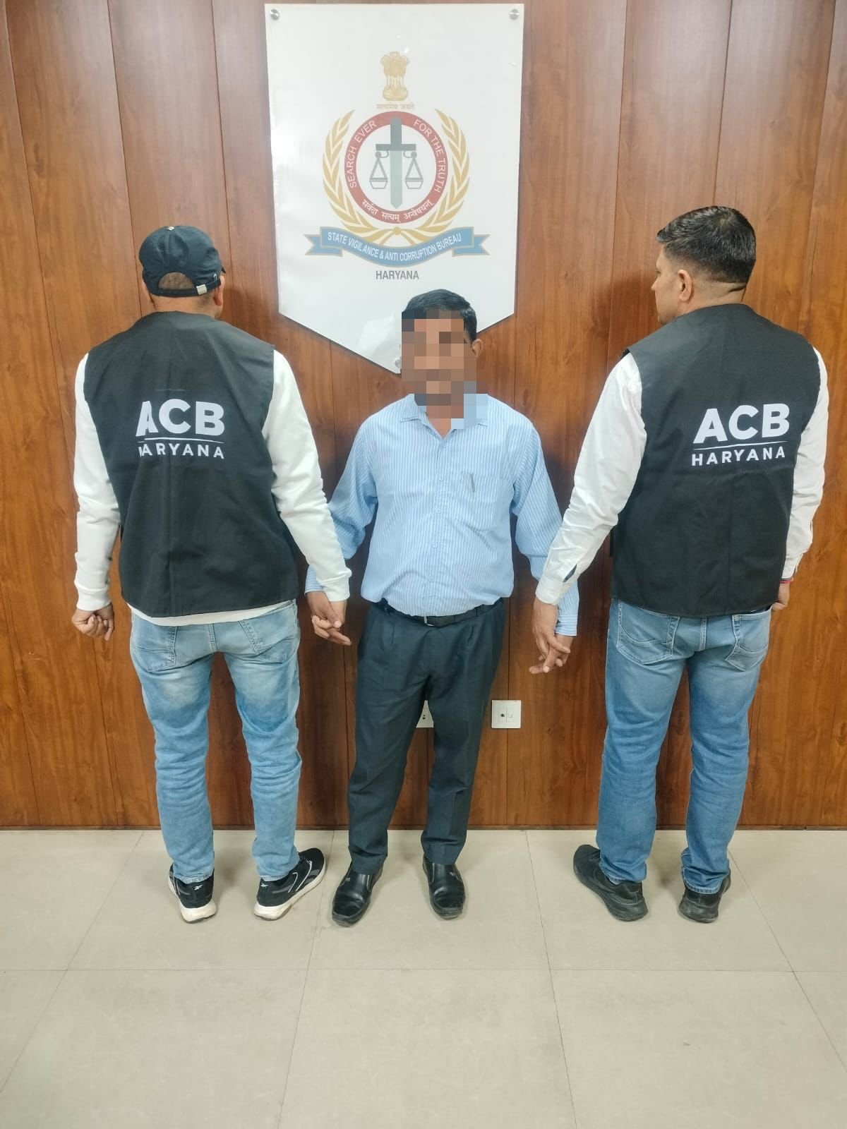 हरियाणा राज्य प्रदूषण नियंत्रण बोर्ड के एईई-1 को 1.25 लाख रुपये रिश्वत लेते रंगे हाथ गिरफ्तार