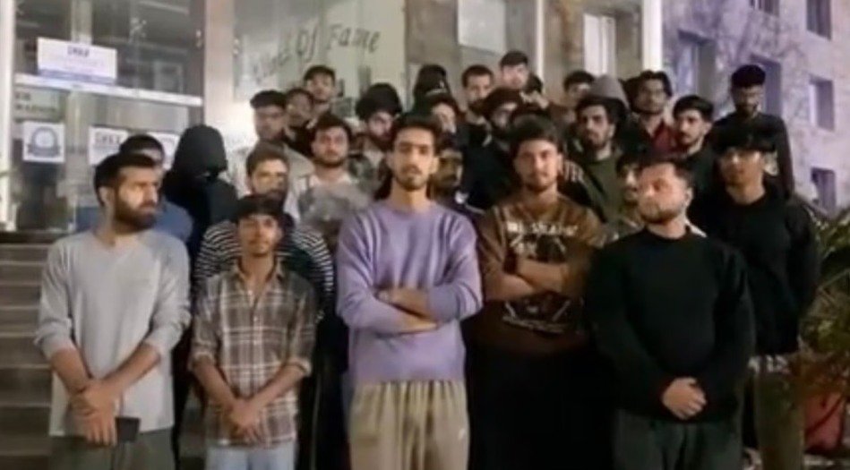 ਲੁਧਿਆਣਾ CT ਯੂਨੀਵਰਸਿਟੀ ‘ਚ ਭਾਰੀ ਹੰਗਾਮਾ, ਵਿਦਿਆਰਥੀਆਂ ਨੇ VC ‘ਤੇ ਲਗਾਏ ਗੰਭੀਰ ਦੋਸ਼