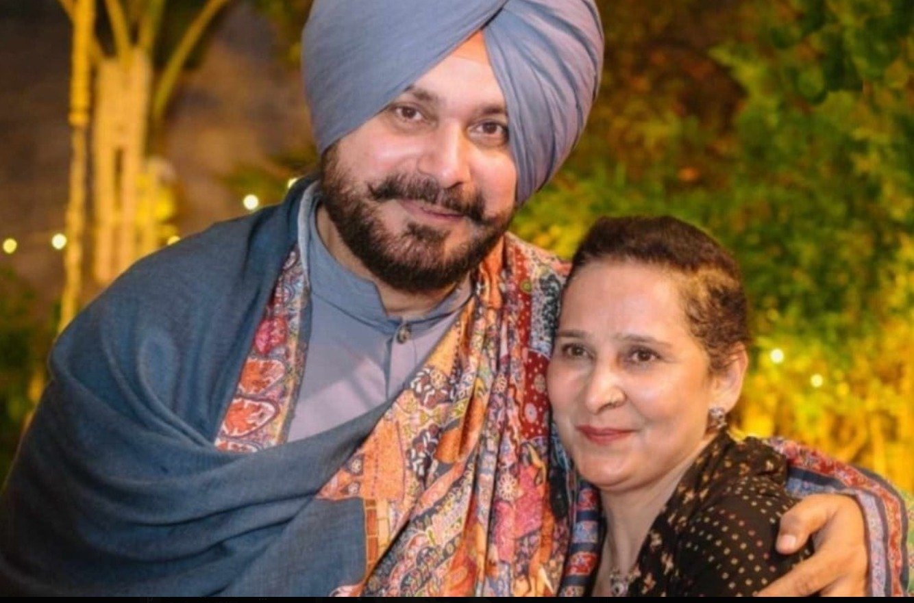 ਪੰਜਾਬ ਦੀ ਸਿਆਸਤ ‘ਚ ਭੂਚਾਲ; ਨਵਜੋਤ ਕੌਰ ਸਿੱਧੂ ਦਾ ਕਾਂਗਰਸ ਤੋਂ ਅਚਾਨਕ ਅਸਤੀਫਾ