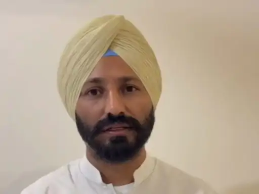 ਵਿਧਾਇਕ ਸੁਖਾਨੰਦ ਨੇ ਮੋਗਾ ਸਰਪੰਚ ਕਤਲ ਮਾਮਲੇ ‘ਤੇ ਦਿੱਤਾ ਸਪੱਸ਼ਟੀਕਰਨ, ਲਾਈਵ ਹੋਏ ਅਤੇ ਕਿਹਾ ਕਿ ਇਹ ਇੱਕ ਪਰਿਵਾਰਕ ਝਗੜਾ