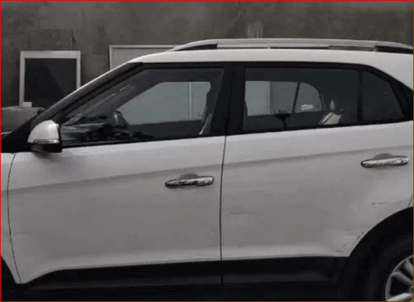 ਪਤਨੀ ਨੇ ਪਤੀ ਨੂੰ ਪੁਲਿਸ ਹਿਰਾਸਤ ਤੋਂ ਛੁਡਾਇਆ, ਅੰਮ੍ਰਿਤਸਰ ਵਿੱਚ ਇੱਕ ਘੰਟਾ ਪਹਿਲਾਂ ਹੀ ਫੜਇਆ ਸੀ