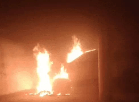 ਮੋਹਾਲੀ ‘ਚ ਬੇਸਮੈਂਟ ਵਿੱਚ ਖੜੀ ਇਨੋਵਾ ਗੱਡੀ ਨੂੰ ਲੱਗੀ ਅੱਗ