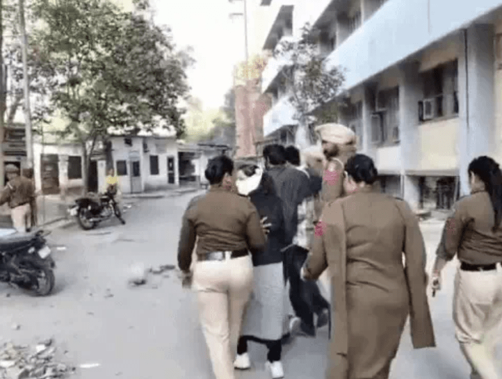 ਅੰਮ੍ਰਿਤਸਰ ਵਿੱਚ CIA ਸਟਾਫ ਅਤੇ ਮਹਿਲਾ ਵਕੀਲ ਵਿਚਕਾਰ ਵਿਵਾਦ ਵੱਧਿਆ, ਅਦਾਲਤ ਵਿੱਚ ਲਗੇ ਗੰਭੀਰ ਦੋਸ਼