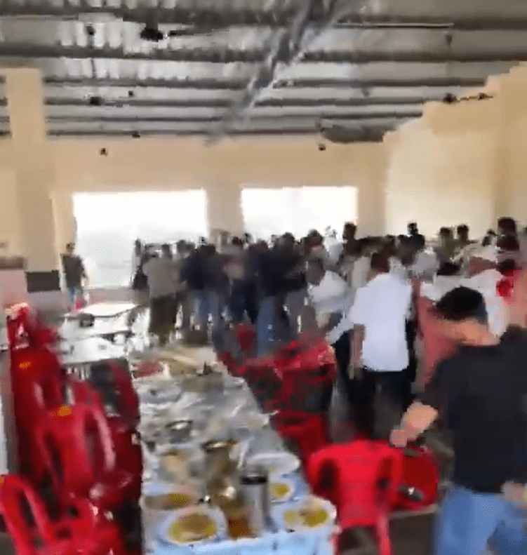 ਵਿਆਹ ‘ਚ ਬਿਰਿਆਨੀ ਨੂੰ ਲੈ ਕੇ ਬਵਾਲ: Chicken Leg Pieces ਨਾ ਮਿਲਣ ‘ਤੇ ਮਹਿਮਾਨਾਂ ਨੇ ਤੋੜੀਆਂ ਕੁਰਸੀਆਂ