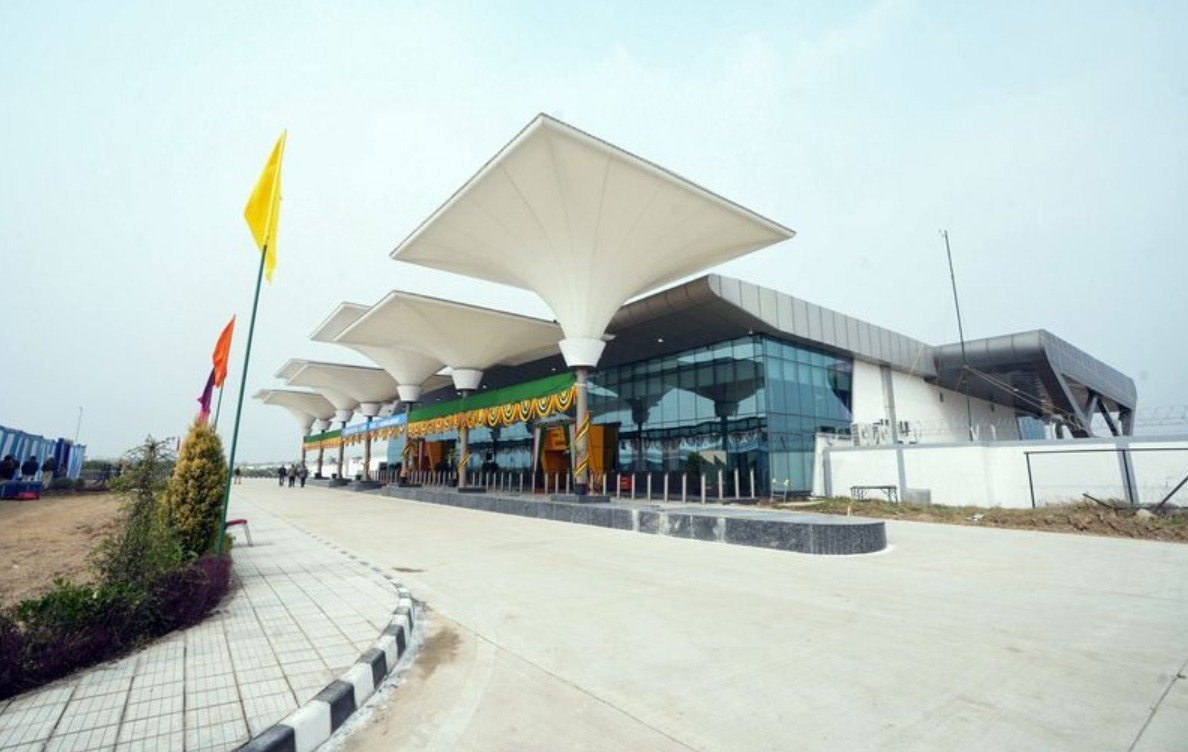 ਪੰਜਾਬ ਦੇ ਲੋਕਾਂ ਲਈ ਵੱਡੀ ਖੁਸ਼ਖਬਰੀ, ਹਲਵਾਰਾ ਹਵਾਈ ਅੱਡੇ ਤੋਂ ਅਪ੍ਰੈਲ ‘ਚ ਮੁੜ ਸ਼ੁਰੂ ਹੋਣਗੀਆਂ ਹਵਾਈ ਸੇਵਾਵਾਂ