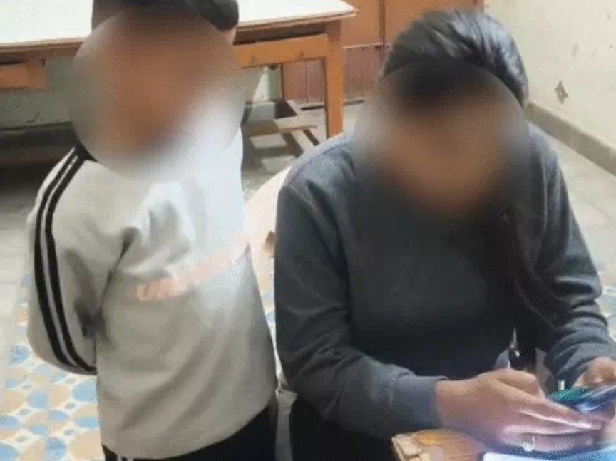 ਪਠਾਨਕੋਟ ਸਟੇਸ਼ਨ ‘ਤੇ ਵੱਡੀ ਲਾਪਰਵਾਹੀ! ਇੱਕ ਗਲਤੀ ਨਾਲ ਪਰਿਵਾਰ ਤੋਂ ਵੱਖ ਹੋਇਆ ਬੱਚਾ