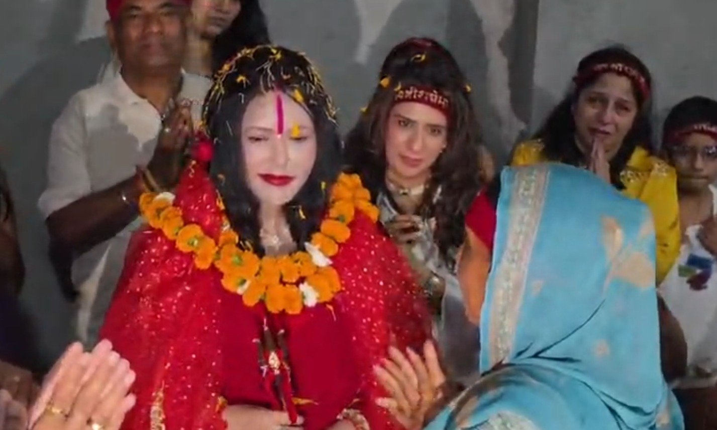 ਰਾਧੇ ਮਾਂ ਦੀ ਸੇਵਾ: ਹੜ ਦੇ ਪ੍ਰਭਾਵਿਤ 50 ਘਰਾਂ ਦਾ ਨਵ ਨਿਰਮਾਣ, ਵਾਸੀਆਂ ਨੂੰ ਚਾਬੀਆਂ ਸੌਂਪੀਆਂ