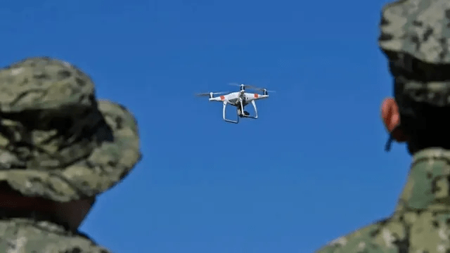 ਅਮਰੀਕਾ-ਈਰਾਨ ਜੰਗ ਵਿਚਕਾਰ ਵੱਡਾ ਖ਼ਤਰਾ, ਵਾਸ਼ਿੰਗਟਨ ਆਰਮੀ ਬੇਸ ਉੱਤੇ ਅਣਪਛਾਤੇ ਡਰੋਨ ਨਜ਼ਰ ਆਏ