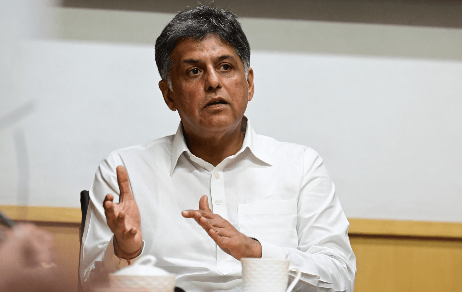 ਇੰਧਨ ਕੀਮਤਾਂ ‘ਤੇ ਰਾਜਨੀਤੀ? Manish Tewari ਦਾ ਦਾਅਵਾ—ਚੋਣਾਂ ਤੋਂ ਬਾਅਦ ਵਧੇਗਾ ਆਰਥਿਕ ਦਬਾਅ