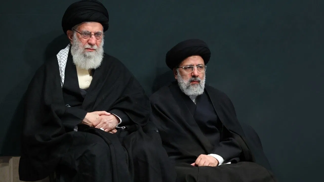 ਖਮੇਨੀ ਨੂੰ ਕਿਵੇਂ ਮਾਰਿਆ ਗਿਆ? ਦੋ ਵਫ਼ਾਦਾਰਾਂ ਨਾਲ ਮੁਲਾਕਾਤ ਦੌਰਾਨ ਅਮਰੀਕੀ ਹਮਲਾ, ਟਰੰਪ ਨੂੰ ਦਿਖਾਈ ਗਈ ਲਾਸ਼