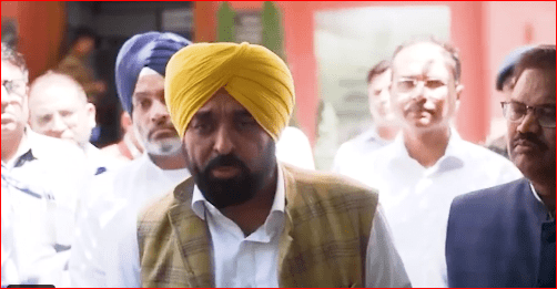 ਦਿੱਲੀ ‘ਚ ਕੇਂਦਰੀ ਮੰਤਰੀ ਪ੍ਰਹਿਲਾਦ ਜੋਸ਼ੀ ਨਾਲ ਮਿਲੇ CM ਮਾਨ