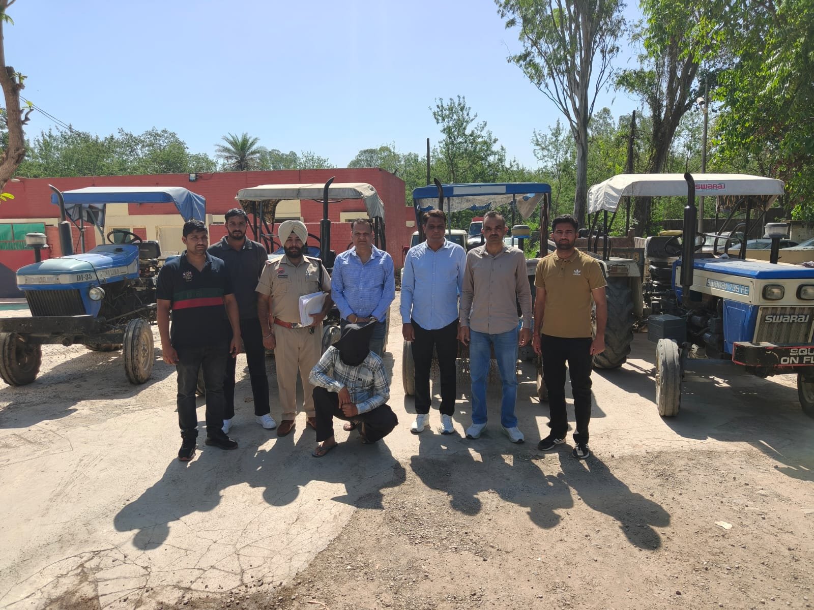 ट्रैक्टर-ट्रॉली चोरी गिरोह का भंडाफोड़, डिटेक्टिव स्टाफ पंचकूला की बड़ी कार्रवाई, 4 ट्रैक्टर व 1 ट्रॉली बरामद