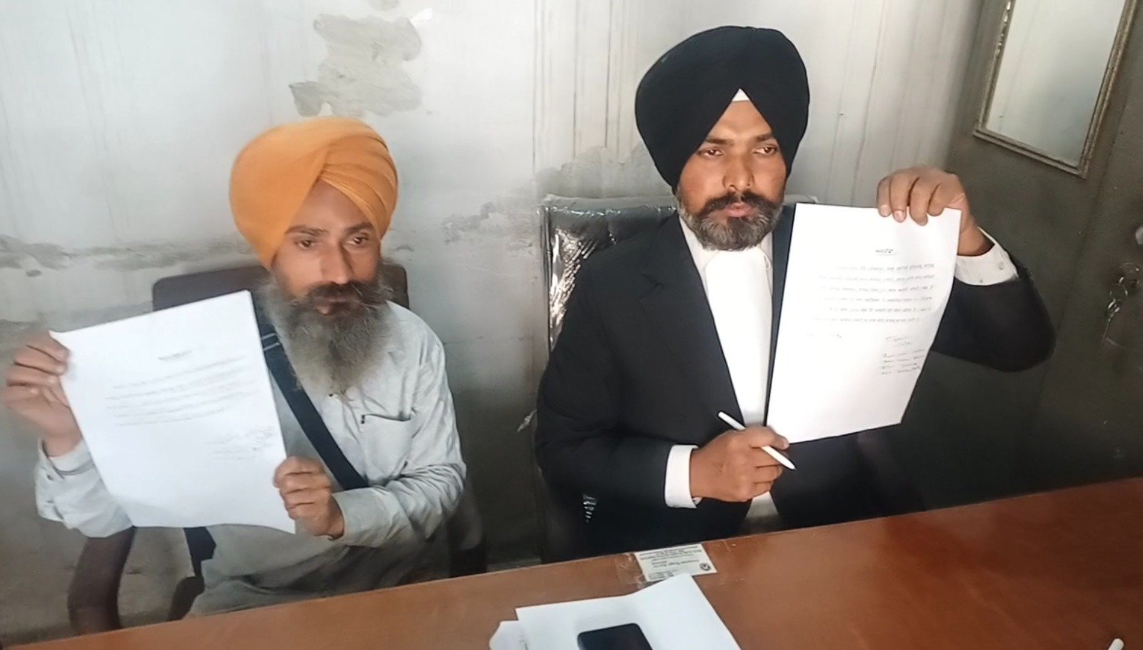 'ਆਪ' ਨੂੰ ਲੱਗਿਆ ਵੱਡਾ ਝਟਕਾ, ਦੋ ਸੀਨੀਅਰ ਆਗੂਆਂ ਨੇ ਦਿੱਤਾ ਅਸਤੀਫਾ