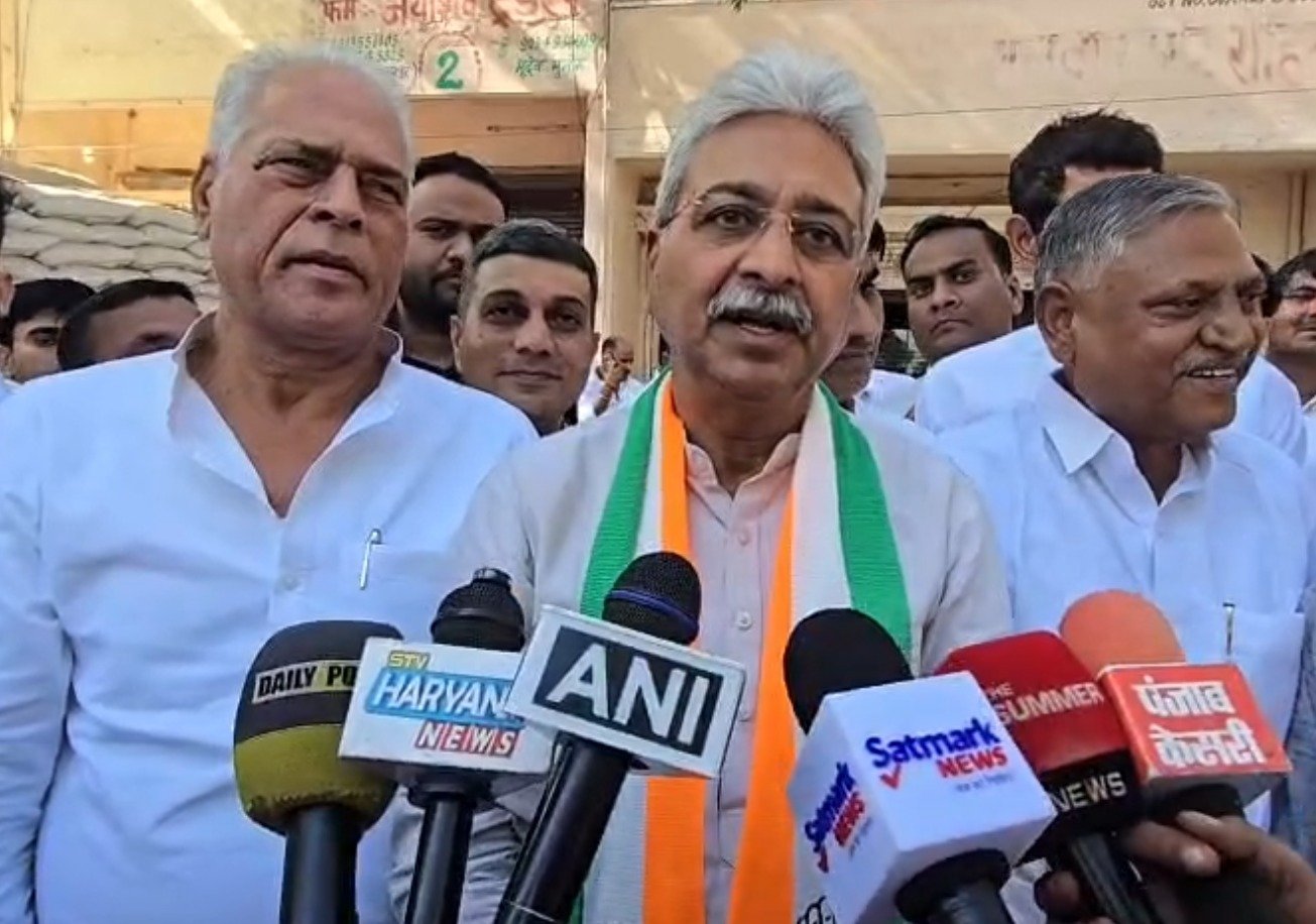 कांग्रेस पूरी तरह एकजुट जबकि भाजपा में गुटबाजी चरम पर : राव नरेंद्र सिंह