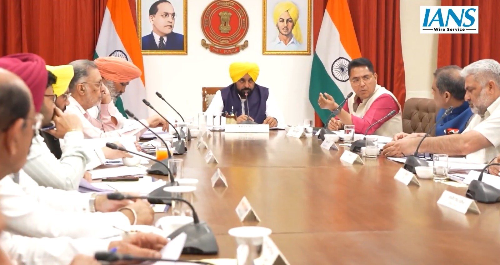 ਪੰਜਾਬ ਕੈਬਨਿਟ ਦਾ ਵੱਡਾ ਫੈਸਲਾ: ਮੋਹਾਲੀ, ਪਟਿਆਲਾ ਸਮੇਤ 6 ਜ਼ਿਲ੍ਹਿਆਂ ‘ਚ ਸੀਮਾਵਾਂ ਬਦਲਣ ਨਾਲ ਨਵਾਂ ਰੋਸਟਰ ਲਾਗੂ