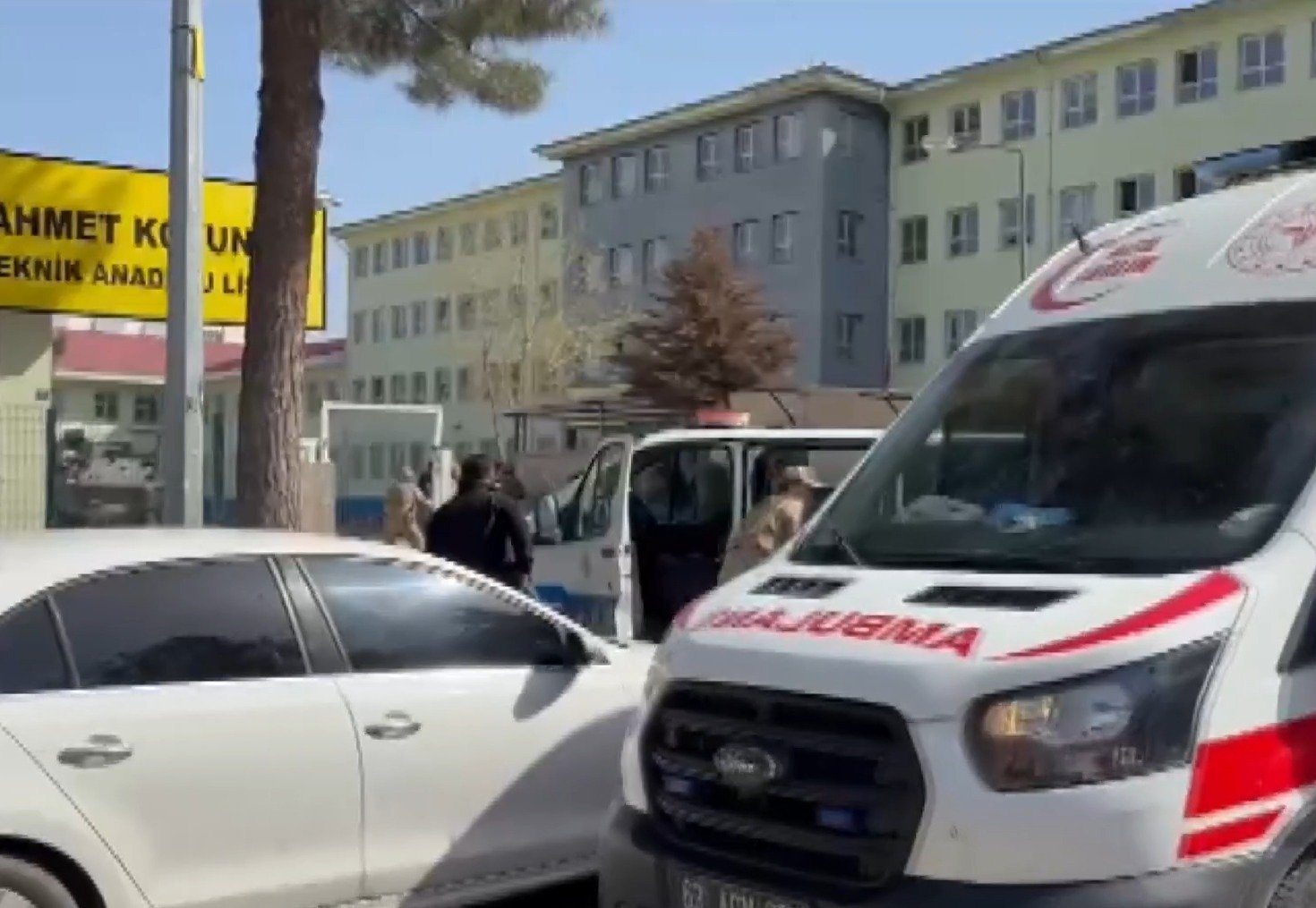 ਤੁਰਕੀ ਦੇ ਸਕੂਲ 'ਚ ਸਾਬਕਾ ਵਿਦਿਆਰਥੀ ਨੇ ਕੀਤੀ ਅੰਨ੍ਹੇਵਾਹ ਗੋਲੀਬਾਰੀ, ਕਰੀਬ 16 ਲੋਕ ਜ਼ਖਮੀ