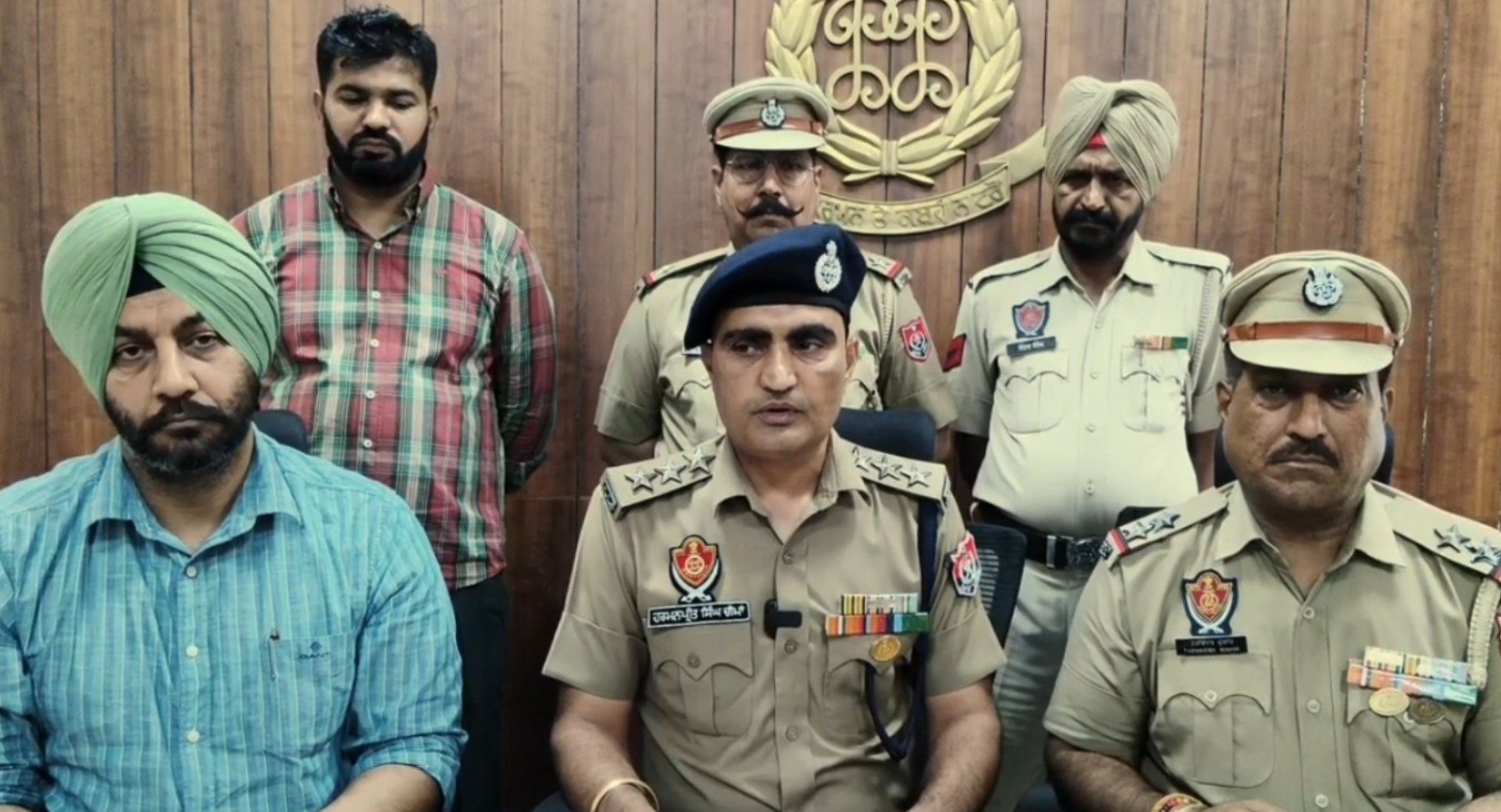“ਗੈਂਗਸਟਰਾਂ ‘ਤੇ ਵਾਰ” ਮੁਹਿੰਮ ਹੇਠ ਖੰਨਾ ਪੁਲਿਸ ਦੀ ਵੱਡੀ ਕਾਰਵਾਈ, ਜਬਰੀ ਵਸੂਲੀ ਅਤੇ ਫਾਇਰਿੰਗ ਮਾਮਲੇ ‘ਚ 5 ਹੋਰ ਗ੍ਰਿਫਤਾਰ