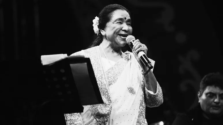 ਦਿਗਗਜ ਗਾਇਕਾ Asha Bhosle ਦਾ 92 ਸਾਲ ਦੀ ਉਮਰ ਵਿੱਚ ਦੇਹਾਂਤ, ਜਾਣੋ ਪਿੱਛੇ ਕਿੰਨੀ ਦੌਲਤ ਛੱਡੀ