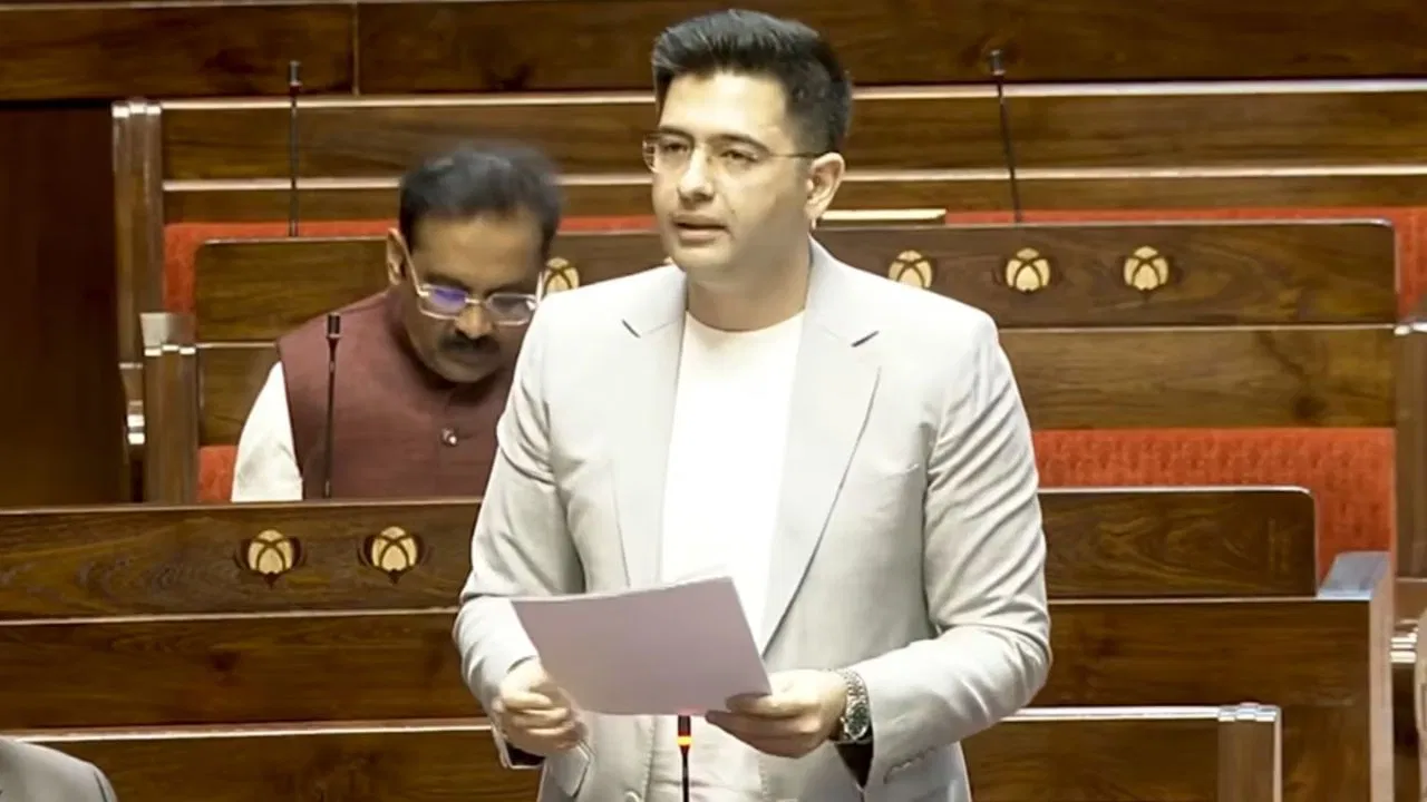 ਰਾਘਵ ਚੱਢਾ ਸਮੇਤ 7 ਸਾਂਸਦਾਂ ਨੇ ਛੱਡੀ ਆਪ, ਕੀ ਰੱਦ ਹੋਵੇਗੀ ਰਾਜ ਸਭਾ ਦੀ ਮੈਂਬਰਸ਼ਿਪ… ਜਾਣੋ ਕੀ ਕਹਿੰਦਾ ਹੈ ਕਾਨੂੰਨ?