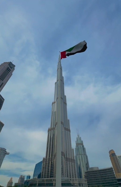 UAE ਨੇ ਏਕਤਾ ਦੀ ਅਪੀਲ ਕਰਦੇ ਹੋਏ ਬੁਰਜ ਖਲੀਫਾ 'ਤੇ ਸਾਂਝਾ ਕੀਤਾ ਵਿਸ਼ਾਲ ਝੰਡਾ