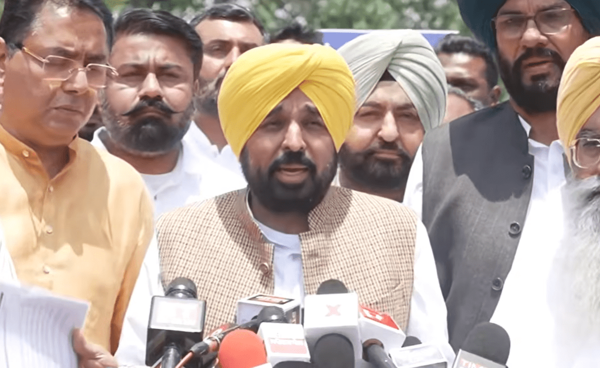 ਮੁੱਖ ਮੰਤਰੀ ਭਗਵੰਤ ਸਿੰਘ ਮਾਨ ਦੀ ਰਾਸ਼ਟਰਪਤੀ ਨਾਲ ਮੁਲਾਕਾਤ ਹੋਈ ਖਤਮ