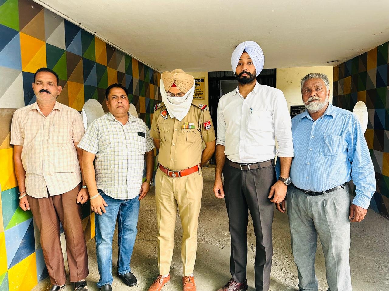 14,000 ਰੁਪਏ ਰਿਸ਼ਵਤ ਲੈਂਦਾ ASI ਵਿਜੀਲੈਂਸ ਬਿਊਰੋ ਵੱਲੋਂ ਰੰਗੇ ਹੱਥੀਂ ਕਾਬੂ