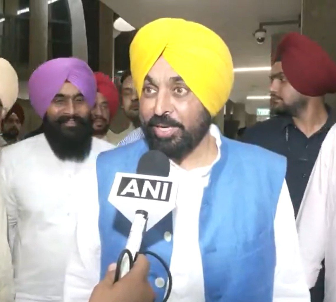 ‘AAP’ ਸਰਕਾਰ ਨੇ ਫਲੋਰ ਟੈਸਟ ਕੀਤਾ ਪਾਸ, ਹੱਕ ‘ਚ 88 ਵਿਧਾਇਕਾਂ ਦਾ ਸਮਰਥਨ