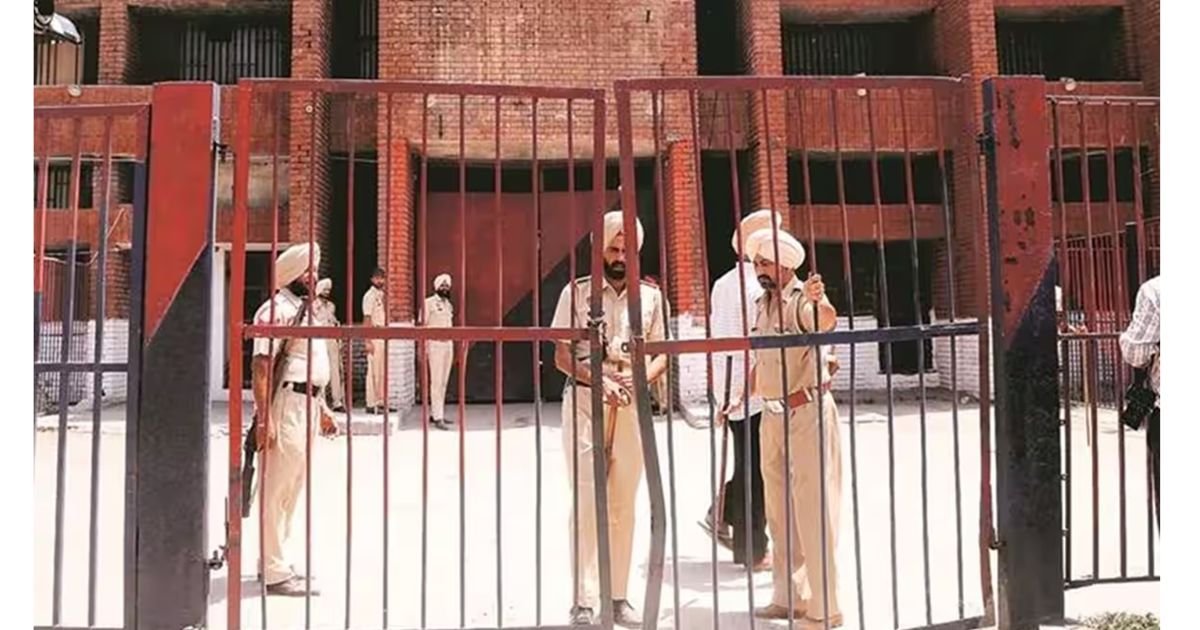 ਪੰਜਾਬ ਜੇਲ੍ਹਾਂ ‘ਚ ਸਿਹਤ ਸੁਧਾਰ ਦੀ ਵੱਡੀ ਪਹਿਲ, ਲੁਧਿਆਣਾ ‘ਚ ਉੱਚ ਪੱਧਰੀ ਮੀਟਿੰਗ