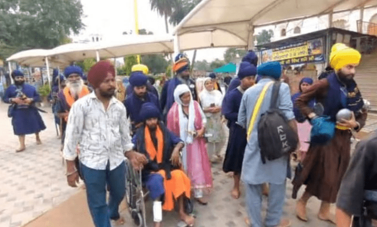 ਗੁਰਦੁਆਰਾ ਸੋਹਾਣਾ ਸਾਹਿਬ ਵਿਖੇ ਬਾਬਾ ਜਸਦੀਪ ਸਿੰਘ 'ਤੇ ਜਾਨਲੇਵਾ ਹਮਲਾ, ਹਮਲਾਵਰ ਕਾਬੂ