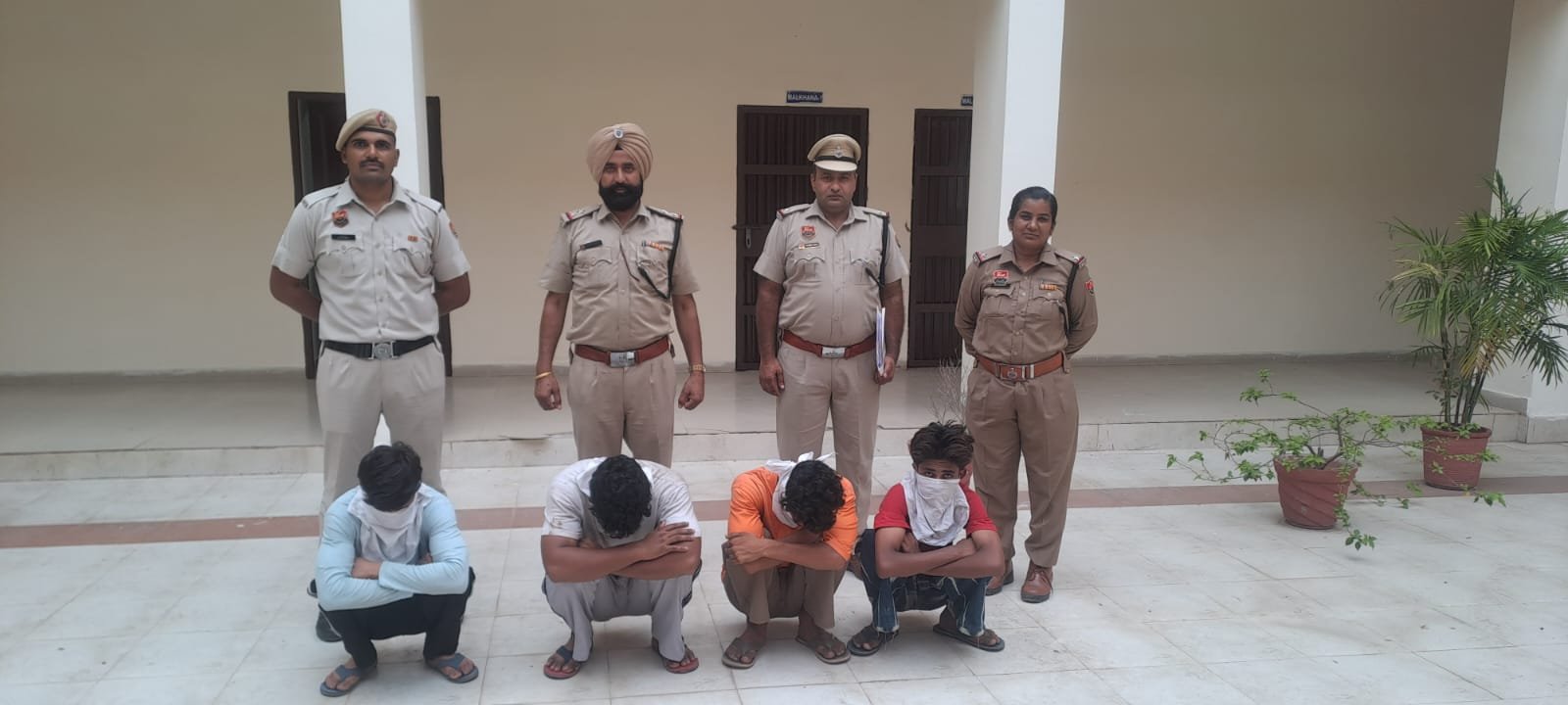 प्रोटीन पाउडर से बॉडी बनाने के कमेंट पर 2 साल पहले हुए विवाद में युवक की हत्या में शामिल 4 आरोपी 24 घंटे के अंदर गिरफ्तार