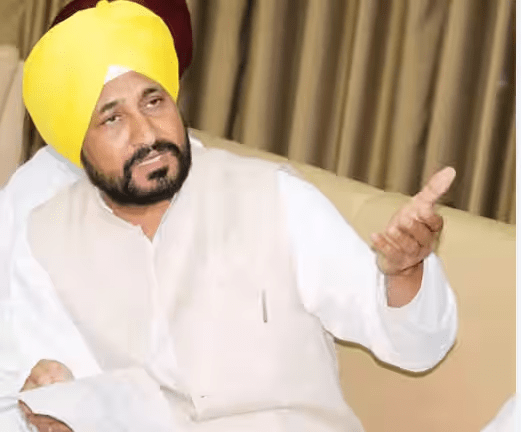 ਚਰਨਜੀਤ ਚੰਨੀ ਦੇ ਬਾਗ਼ੀ ਰੁਖ਼ ਮਗਰੋਂ ਹਾਈਕਮਾਨ ਸਰਗਰਮ; ਰਾਹੁਲ ਗਾਂਧੀ ਦੀ ਵਾਪਸੀ 'ਤੇ ਮੀਟਿੰਗ ਦਾ ਭਰੋਸਾ