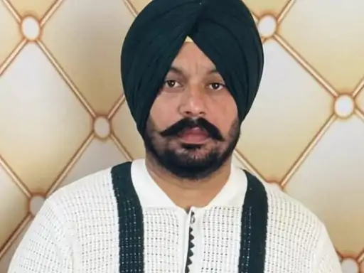 ਬਿਜਲੀ ਮੀਟਰ ਨਾਲ ਛੇੜਛਾੜ ਰੋਕਣ 'ਤੇ ਗੁਆਂਢੀ ਨੇ ਨੌਜਵਾਨ ਨੂੰ ਗੋਲੀਆਂ ਨਾਲ ਵਿੰਨ੍ਹਿਆ