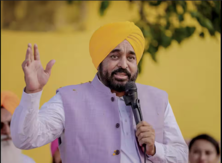 ਕੀ ਔਰਤਾਂ ਨੂੰ ਹੁਣ ਨਹੀਂ ਮਿਲਣਗੇ 3000-4500 ਰੁਪਏ? ਹਾਈਕੋਰਟ ਵੱਲੋਂ 'ਮੁੱਖ ਮੰਤਰੀ ਮਾਂਵਾਂ ਧੀਆਂ ਸਤਿਕਾਰ ਯੋਜਨਾ' ਨੂੰ ਲੱਗਿਆ ਵੱਡਾ ਝਟਕਾ