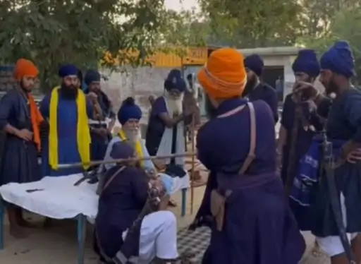 ਨਿਹੰਗ ਜਸਦੀਪ ਨੂੰ ਧਾਰਮਿਕ ਸਜ਼ਾ, ਅਸ਼ਲੀਲ ਫੋਟੋਆਂ ਦੇ ਵਿਵਾਦ ਤੋਂ ਬਾਅਦ ਬੁੱਢਾ ਦਲ ਦਾ ਸਖ਼ਤ ਫ਼ੈਸਲਾ