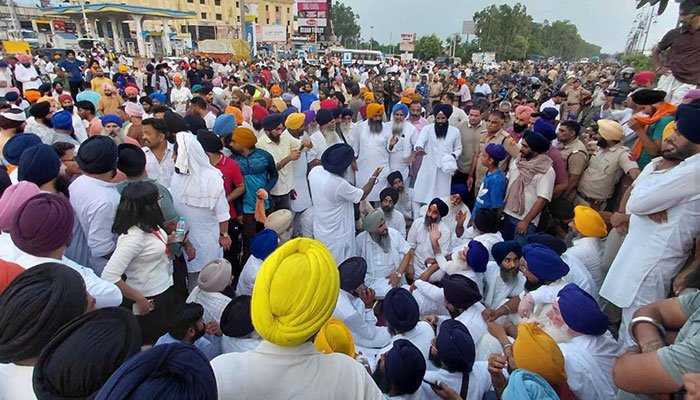 ਜਥੇਦਾਰ ਗੜਗੱਜ ਵੱਲੋਂ ਅੰਬਾਲਾ ’ਚ ਸਿੱਖਾਂ ’ਤੇ ਹਰਿਆਣਾ ਪੁਲਿਸ ਦੇ ਲਾਠੀਚਾਰਜ ਤੇ ਅੱਥਰੂ ਗੈਸ ਦੀ ਵਰਤੋਂ ਦੀ ਸਖ਼ਤ ਨਿੰਦਾ
