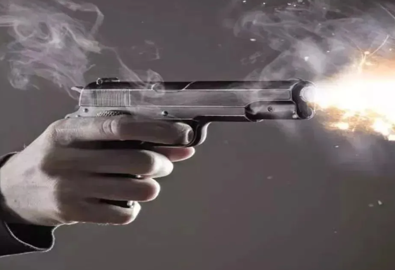CRPF ਕੈਂਪ ਵਿੱਚ ਜਵਾਨ ਨੇ ਆਪਣੇ ਤਿੰਨ ਸਾਥੀਆਂ ਨੂੰ ਗੋਲੀ ਮਾਰ ਕੇ ਕੀਤੀ ਖੁਦਕੁਸ਼ੀ