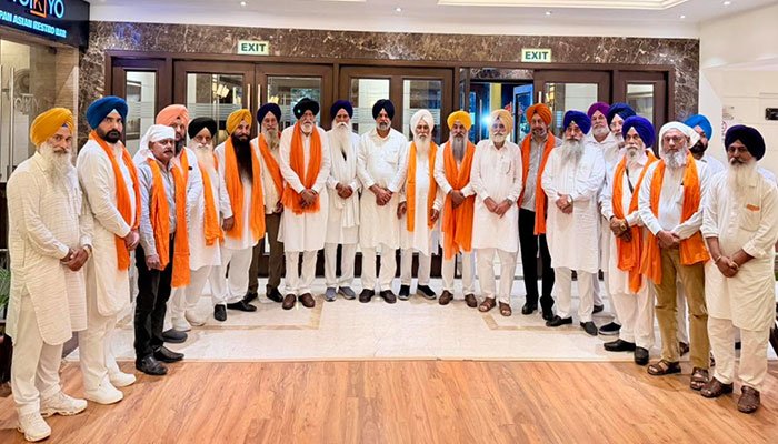 ਇਕਬਾਲ ਸਿੰਘ ਝੂੰਦਾਂ ਸੀਨੀਅਰ ਆਗੂਆਂ ਸਮੇਤ ‘ਅਕਾਲੀ ਦਲ ਵਾਰਿਸ ਪੰਜਾਬ ਦੇ’ ਵਿੱਚ ਹੋਏ ਸ਼ਾਮਲ