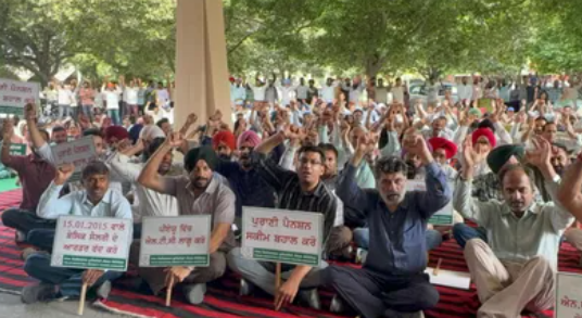 ਚੰਡੀਗੜ੍ਹ ਵਿੱਚ ਅੱਜ ਪੰਜਾਬ ਦੇ ਕਰਮਚਾਰੀਆਂ ਅਤੇ ਪੈਨਸ਼ਨਰਾਂ ਦੀ ਰੈਲੀ, ਵਿਧਾਨ ਸਭਾ ਵੱਲ ਰੋਸ ਮਾਰਚ ਦਾ ਐਲਾਨ