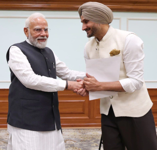 ਸਾਬਕਾ ਕ੍ਰਿਕਟਰ ਅਤੇ ਰਾਜ ਸਭਾ ਮੈਂਬਰ ਹਰਭਜਨ ਸਿੰਘ ਵੱਲੋਂ ਪ੍ਰਧਾਨ ਮੰਤਰੀ ਮੋਦੀ ਨਾਲ ਮੁਲਾਕਾਤ