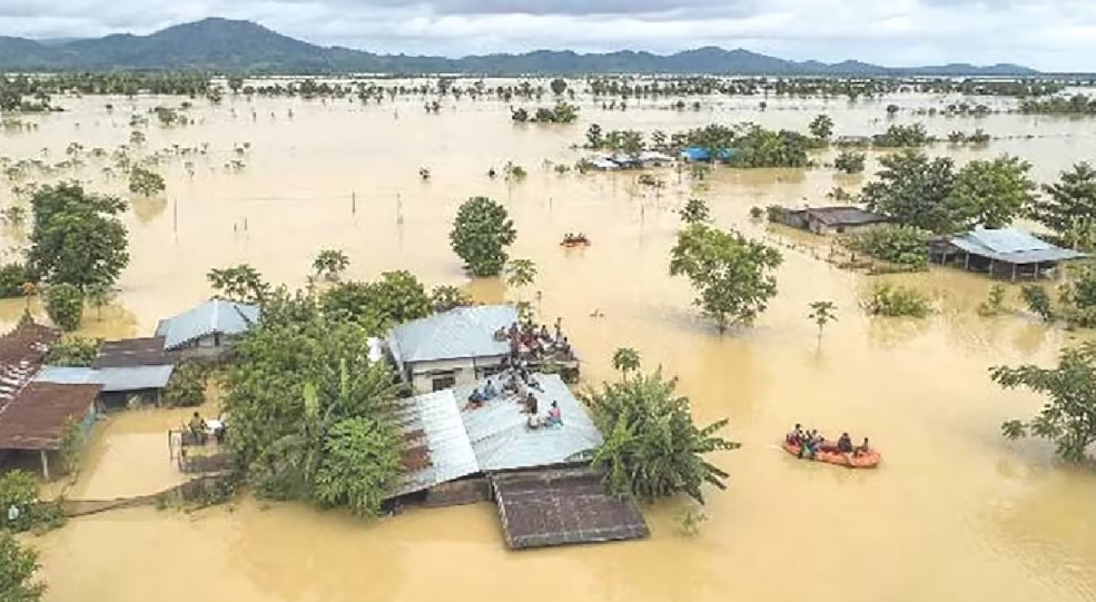 ਅਸਾਮ ਹੜ੍ਹ: ਮੌਤਾਂ ਦੀ ਗਿਣਤੀ 98 ਹੋਈ, 13 ਜ਼ਿਲ੍ਹਿਆਂ ਵਿੱਚ 1.55 ਲੱਖ ਤੋਂ ਵੱਧ ਲੋਕ ਪ੍ਰਭਾਵਿਤ
